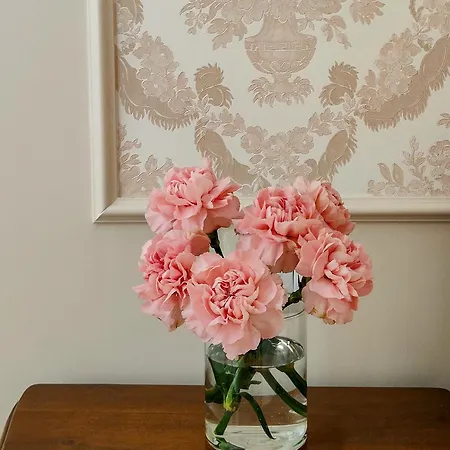 Bed & Breakfast Maison Bonheur 4*